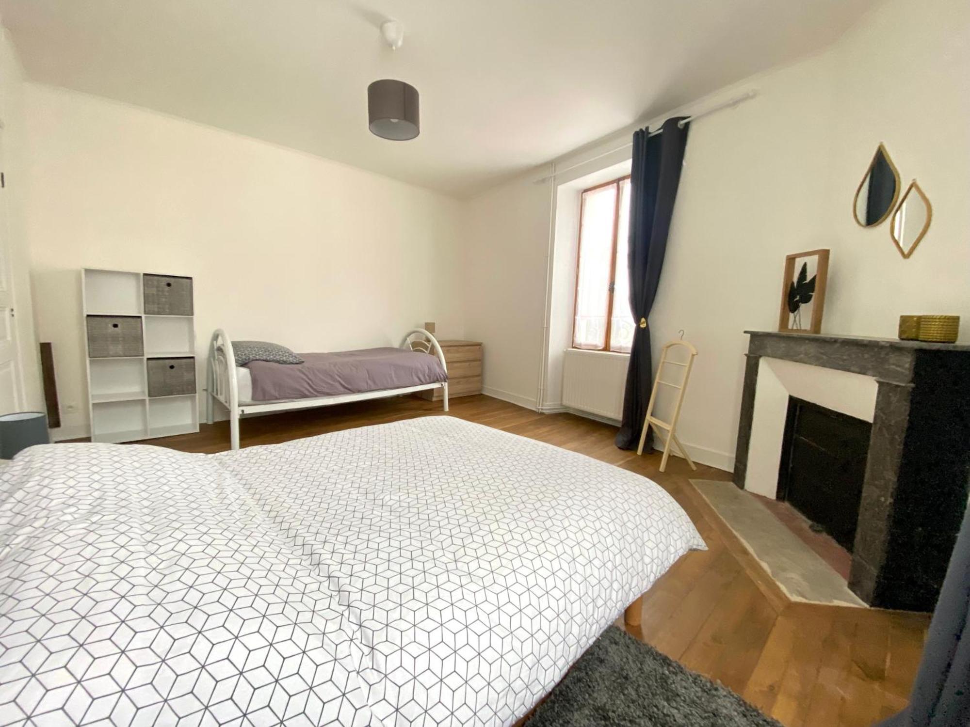 Вилла Maison Au Centre De Tanlay Экстерьер фото